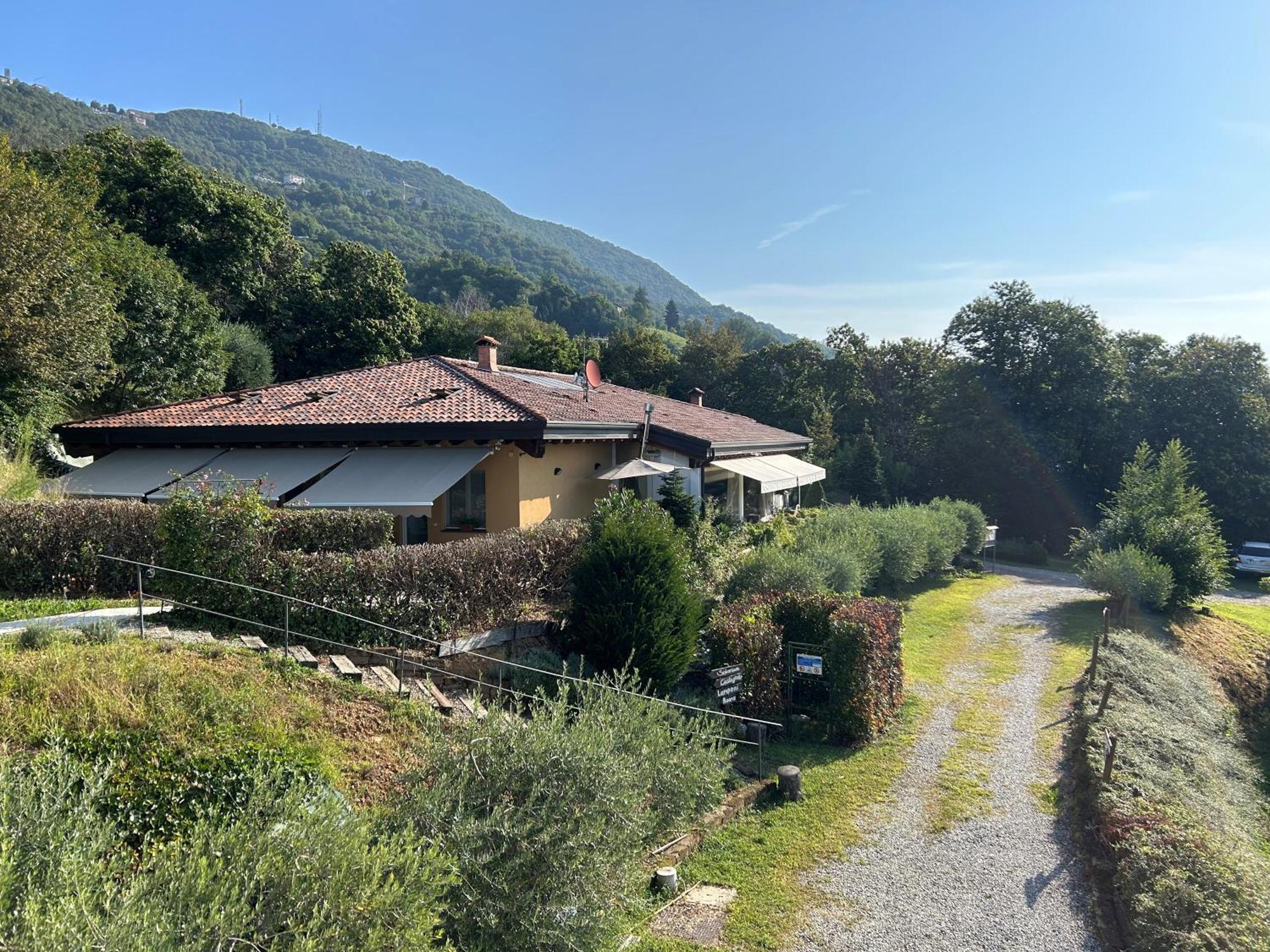 Agriturismo Al Robale Almenno San Bartolomeo Bagian luar foto